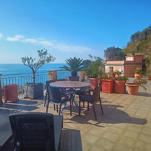 L'oblo Riomaggiore